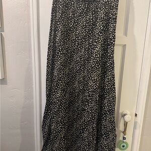 JODIFL Black and Cream Maxi Skirt